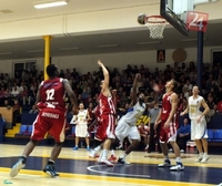 BK ISKRA SVIT - MBK RIEKER KOMÁRNO  90:84