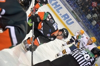 Ľuboš Bartečko sa sústreďuje na vhadzovanie