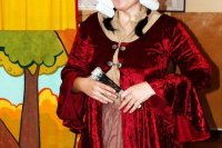 Katarína Koščová v bežnom domácom úbore po návrate z úspešného vystúpenia.