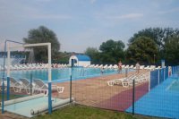 V areáli pribudli nové nátery v modrobielej kombinácii.