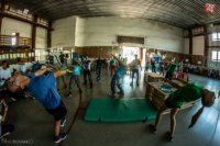 Pred tréningom s deťmi z detských domovov nesmela chýbať rozcvička