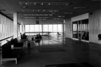 Na snímke z 2.februára 1971 hala na 2.poschodí s miestnosťami pre služby - holičstvo. Autor: V. Přibyl