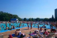 Na kúpalisko prišlo približne 25 000 ľudí, medzi nimi aj hostia z Anglicka, Nemecka či Bieloruska.
