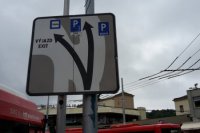 Organizácia dopravy pred Hlavnou stanicou.