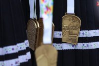 Na snímke medaily počas Banskobystrického maratónu 2015.