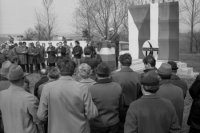 Snímka z 22. apríla 1969 v Lamači začiatok výstavby autostrády, na okraji Bratislavy v Lamači