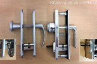 Obyčajné kovanie a bezpečnostné kovanie s prekrytím