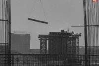 Na archívnej snímke z 23. júla 1987 v Bratislave stavba Mosta Mládeže cez Dunaj. FOTO TASR - Drahotín Šulla