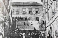 Schody na Klariskej ulici, Zdroj foto: Stará Bratislava na fotografiách a obrazoch