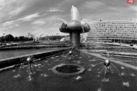 Fontána Družba na vtedajšom Gottwaldovom námestí, Foto: Štefan Petráš