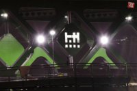 Na snímke nasvietená nová konštrukcia Starého mosta v Bratislave. Foto - Jakub Kotian