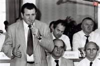 Tlačová konferencia predseda SNR František Mikloško, predseda vlády Vladimír Mečiar, Kamil Procházka minister poľnohospodárstva a výživy Michal Džatko minister financií Michal Kováč.