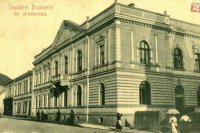 Pohľad na Okresný súd na Košútovej ulici v roku 1908.