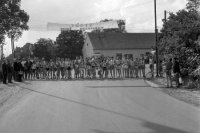 Na archívnej snímke z 3. júna 1967 štart pretekov 21. ročníka cestného behu Devín - Bratislava v Devíne.