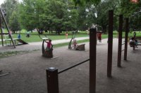 telocvičňa pod holým nebom - Park pod Pamätníkom SNP