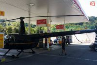 Tankujúci vrtuľník