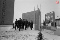 Východoslovenské železiarne v Košiciach vychovávajú mladý kvalifikovaných robotnícky dorast v Strednom odbornom učilišti hutníckom J.A. Gagarina.