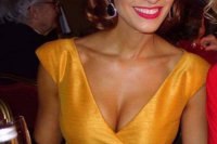 Šikovná kaderníčka vytvorila takýto účes známej fotografke Jane Keketi