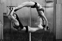 Náročné zostavy v pole dance