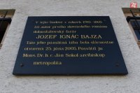 Tabuľa na pamätnej budove J. I. Bajzu