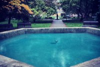 Takto vyzerala ešte nezrekonštruovaná fontána.