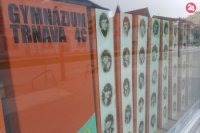 Tablo gymnazistov z roku 1979.