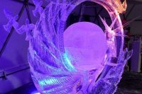 Na snímke ľadová socha vytvorená tímom Japonska.