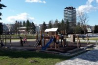 V centre Považskej Bystrice vládne pokoj.