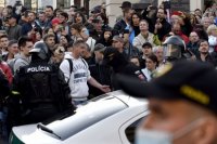 Protivládny protest na Hlavnej ulici v Košiciach