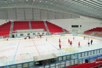 Pohľad na ľadovú plochu v Prešove.