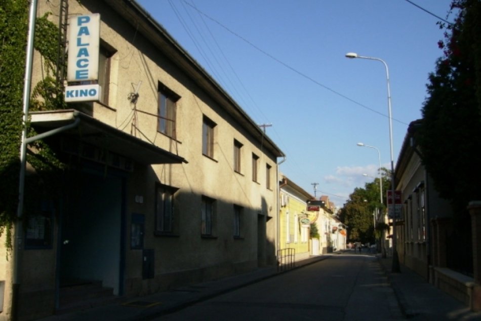 Ilustračný obrázok k článku Kino Palace sa dočká obnovy: Mesto vypísalo architektonickú súťaž