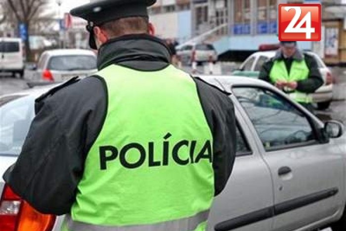 Ilustračný obrázok k článku Dnes buďte mimoriadne opatrní: Policajti sa zamerajú špeciálne na vodičov vo Zvolene!