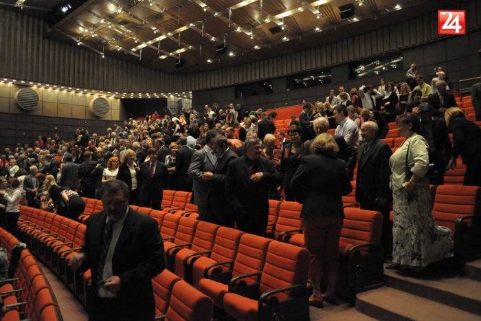 Ilustračný obrázok k článku Populárny festival sa blíži: Divadelný terorista Oliver Frljič zavíta do Nitry