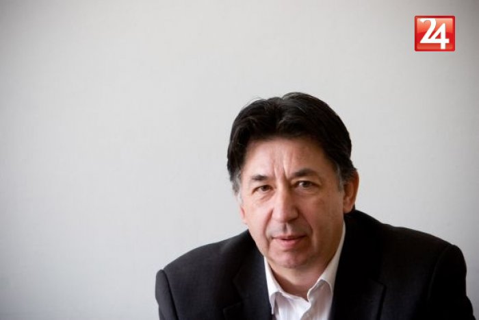 Ilustračný obrázok k článku Mestskí poslanci sa spojili do piatich klubov. Najviac členov má klub, ktorému šéfuje Ján Budaj