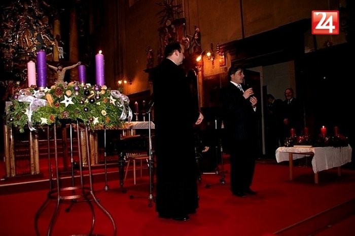 Ilustračný obrázok k článku V Reformovanom kresťanskom zbore v Bratislave bude druhá adventná nedeľa patriť seniorom