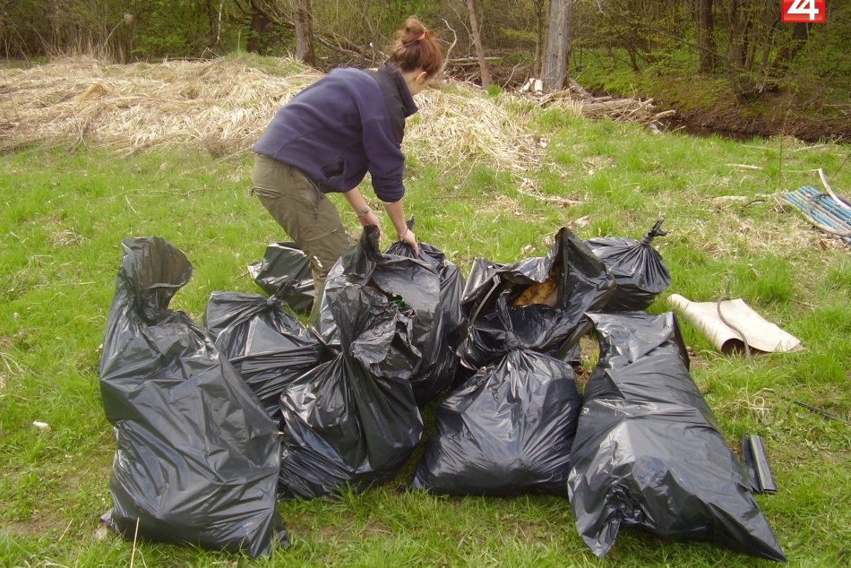 Ilustračný obrázok k článku Mesto vyzýva dobrovoľníkov k aktivite: Bude sa čistiť kanál, ktorý v minulosti spôsobil nemalé problémy