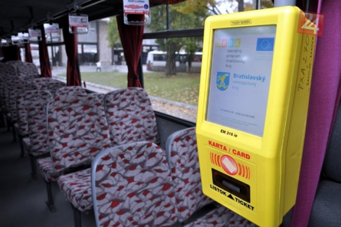 Ilustračný obrázok k článku Ako sa bude doprava v Bratislave rozvíjať ďalších 30 rokov? Aj k vám domov môžu prísť anketári