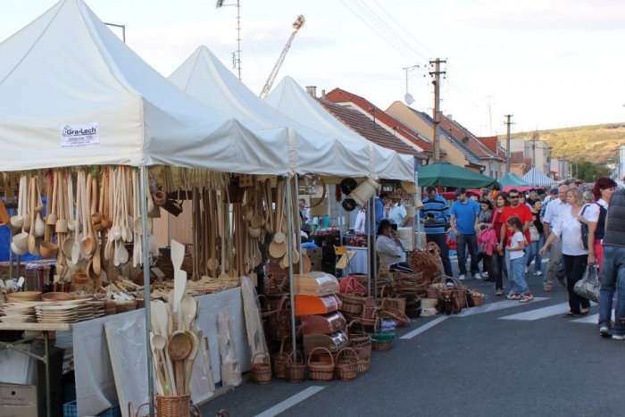 Ilustračný obrázok k článku Michalský jarmok 2013: Pozrite si program obľúbeného podujatia
