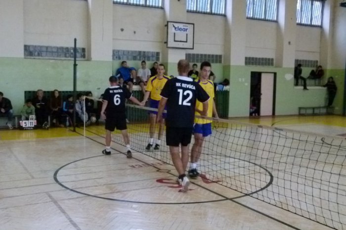 Ilustračný obrázok k článku VIDEO: Revúcki nohejbalisti v extralige bronzoví