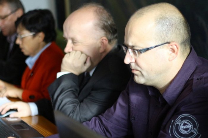 Ilustračný obrázok k článku Poslanec Boldiš: Priestor pre občanov naťahuje zasadnutia!