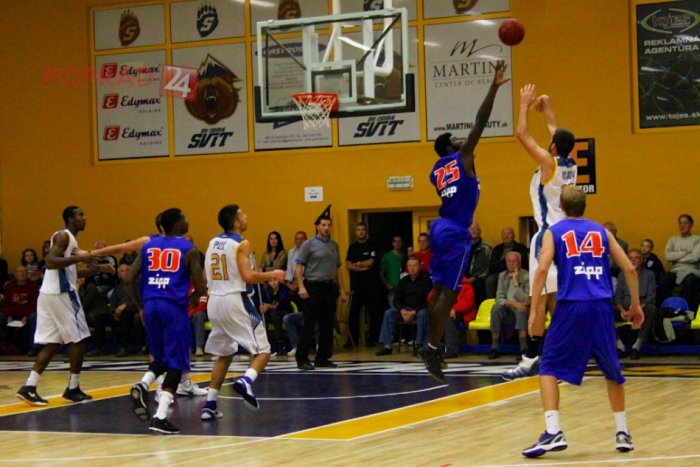 Ilustračný obrázok k článku Nitra si prišla do Svitu po víťazstvo. Iskre nepomohli ani zmeny v zostave