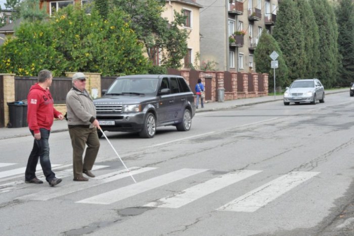 Ilustračný obrázok k článku Špeciálna akcia v Rožňave: Policajti striehli na vodičov pri priechodoch