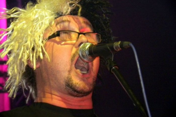 Ilustračný obrázok k článku Horkýže Slíže sa chystajú na Koniec sveta