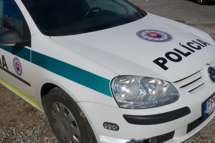 Ilustračný obrázok k článku Zlodeji ukradli dosku z WC misy, ale aj oblečenie za viac ako 88 000 €