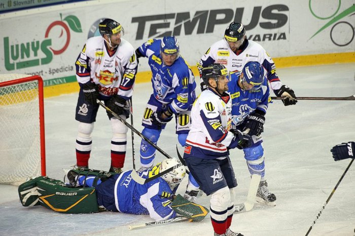 Ilustračný obrázok k článku Zvolen predĺžil víťaznú sériu. Popradčania dve tretiny nič nevymysleli