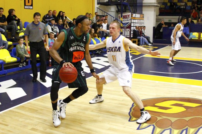 Ilustračný obrázok k článku Iskra zdolala Prievidzu. So záverečným klaksónom rozhodol Findura