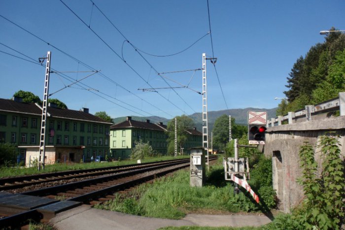 Ilustračný obrázok k článku Tragédia v Rybárpoli: Chodec (†46) neprežil zrážku s Intercity vlakom