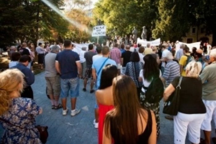 Ilustračný obrázok k článku Študenti v Trenčíne bojujú ďalej: Je im zima, 170 žiakov chcelo odísť zo školy!