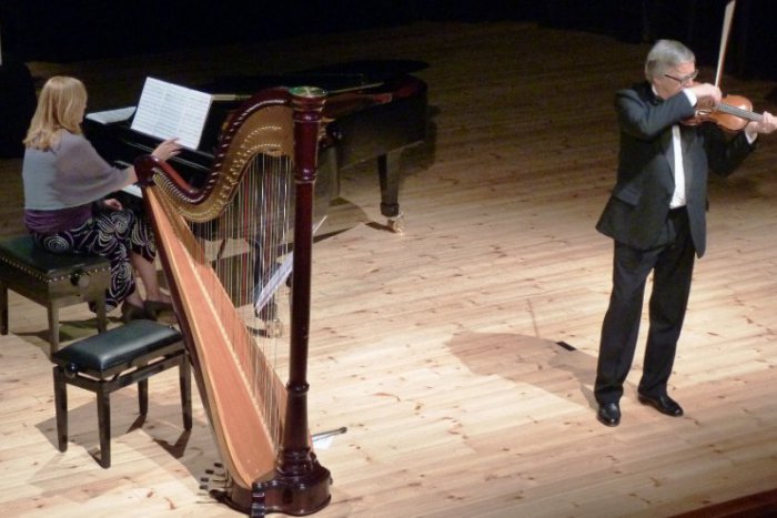 Ilustračný obrázok k článku Majster huslí Peter Michalica odohral nádherný koncert