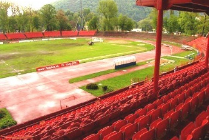 Ilustračný obrázok k článku Futbalisti v BB nehrali, basketbalistky rozdrvili Levice